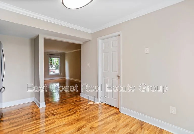 575 Lancaster Pl — Photo 9