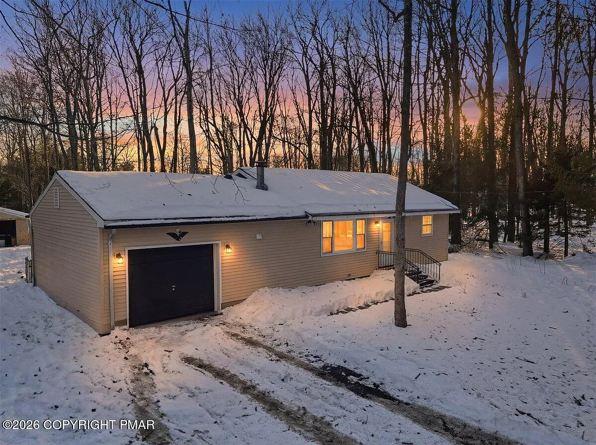 3279 Beech Ridge Dr photo 1