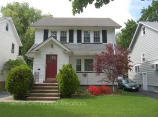 504 Maple Ave, Teaneck, NJ 07666