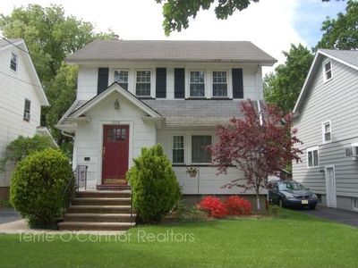 504 Maple Ave, Teaneck, NJ, 07666