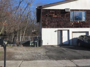 45 Spring Brook Rd, Nanuet, NY 10954