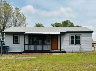 2352 S Osage Ave, Wichita, KS 67213