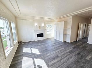 4629 E 60th St #B, Maywood, CA 90270
