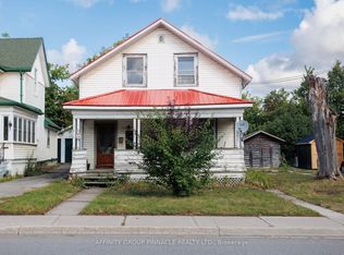 106 Russell St W, Kawartha Lakes, ON K9V 2X4