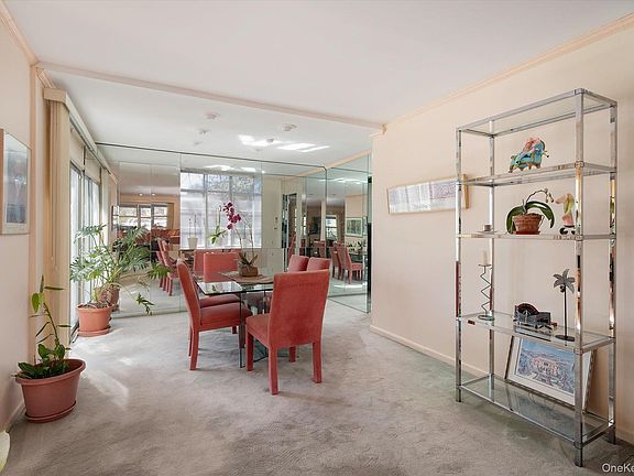 5th image of 76 Baker Hill Road