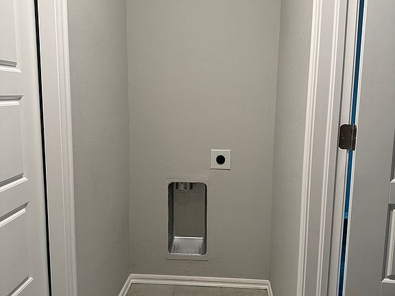 3rd image of 230 SW 34th St Unit 1313