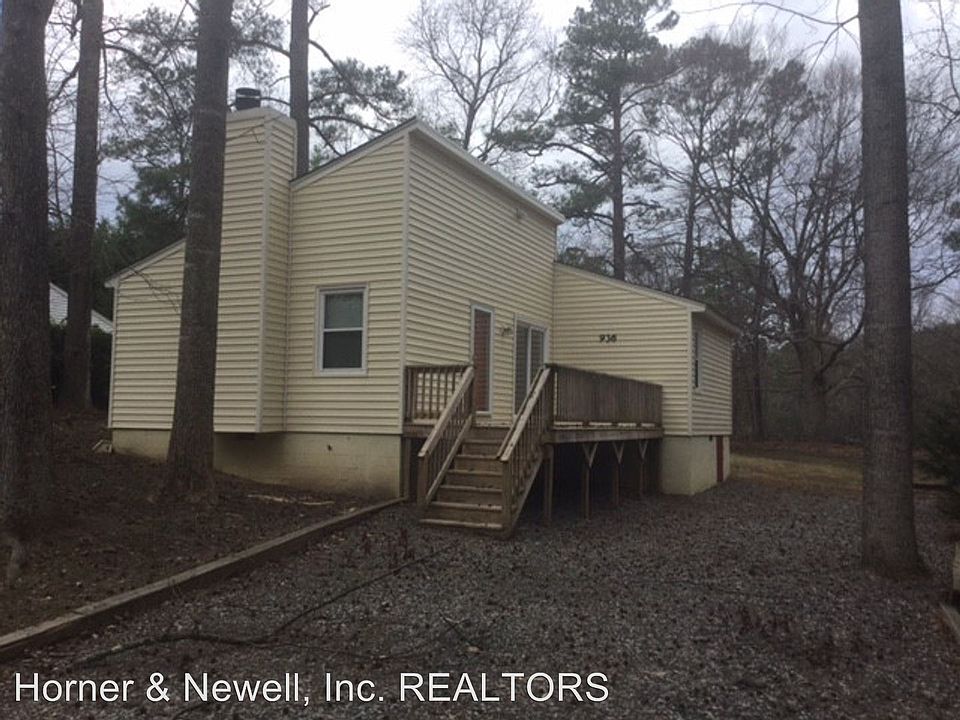 1st image of 936 Arch Hill Dr