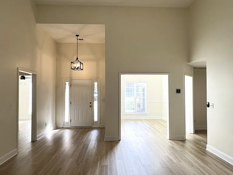 134 Stone Brooke Dr — Photo 6