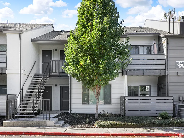 3310 Apartment Homes — Photo 34