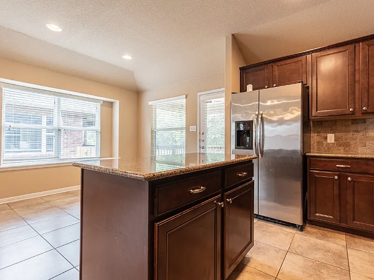 7111 Watertrout Bay — Photo 18