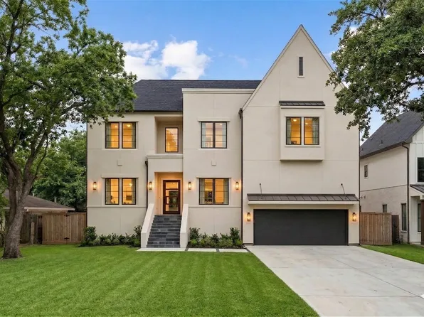 4046 Drummond St, Houston, TX 77025