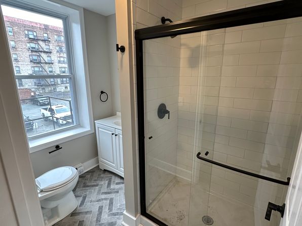 295 Lark St UNIT 2
