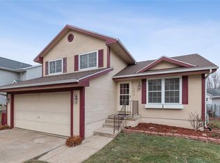 3055 5th St, Marion, IA 52302