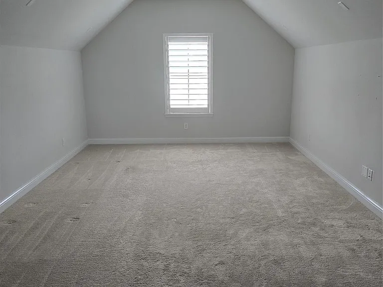 4835 Evergreen Hills Dr — Photo 19
