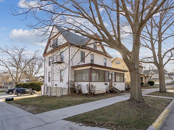 3rd image of 620 W Seerley Blvd