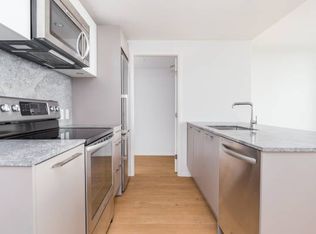 8555 Granville St #A302, Vancouver, BC V6P0C3