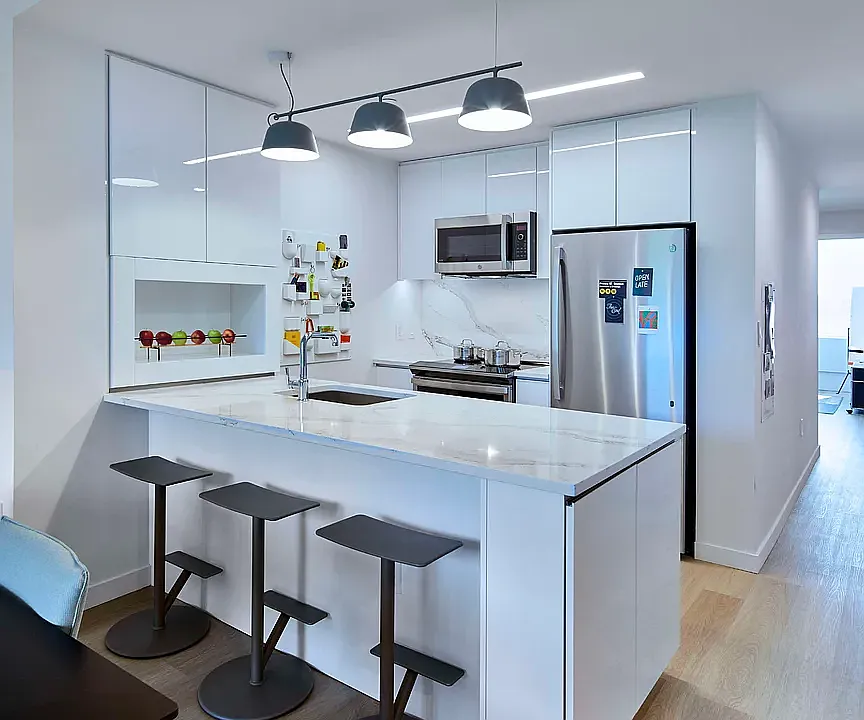 4650 Broadway #1104