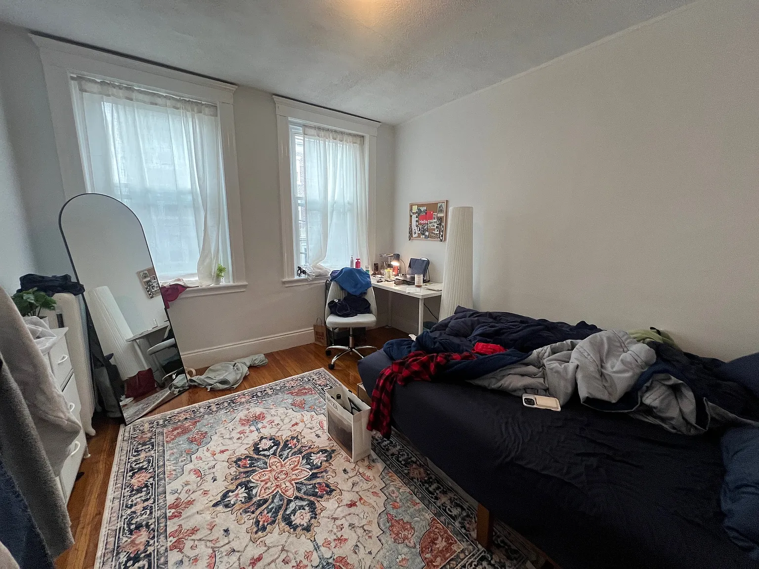 2 bed, 9999 sqft, $3,050 — Photo 4