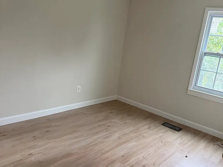 7507 Magarity Rd — Photo 3
