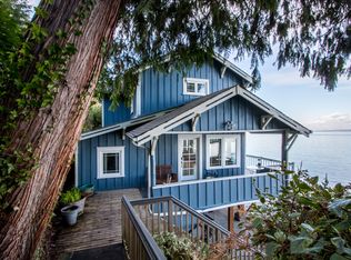 10650 NE Gertie Johnson Rd, Bainbridge Island, WA 98110