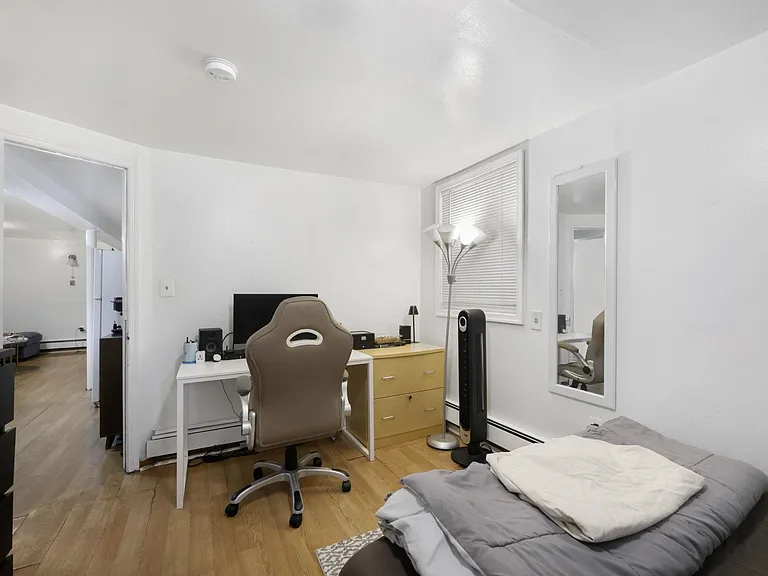 425 Manila Ave #1 — Photo 6