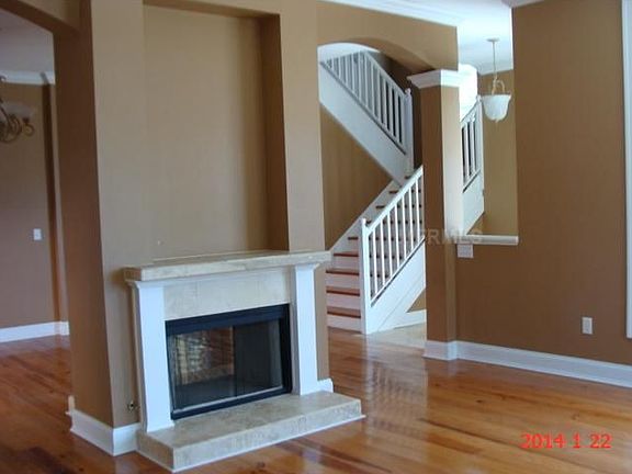 4th image of 1609 Sunset Dr