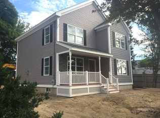 290 Main St, Groveland, MA 01834
