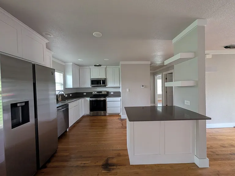 106 Woodland Ave — Photo 7