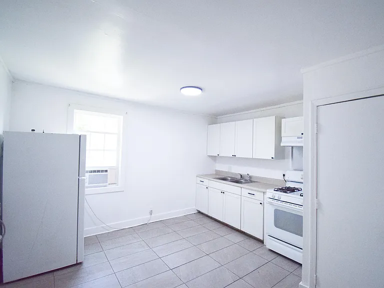 2716 Sunrise St #2 — Photo 14