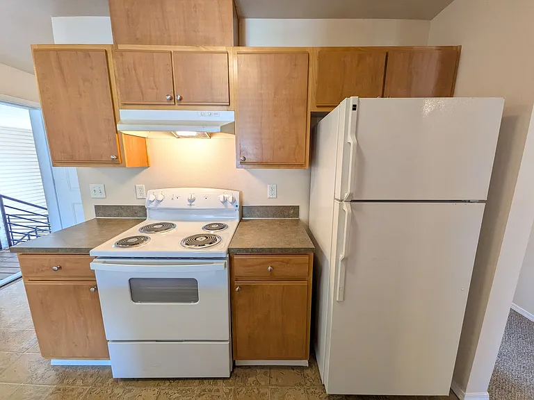Wellesley Park Apartments — Photo 118