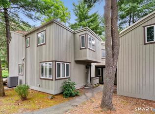 13 Byrne Ct UNIT A, Farmington, CT 06032