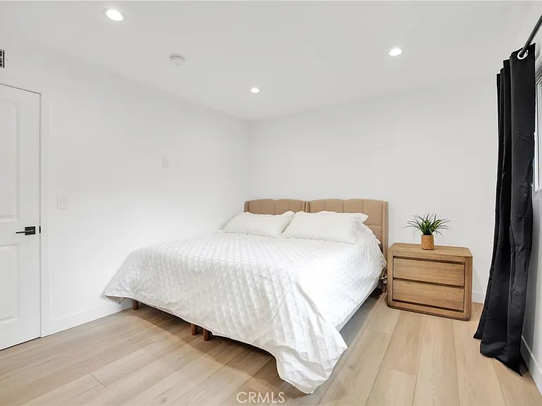 937 Misty Isle Dr — Photo 25