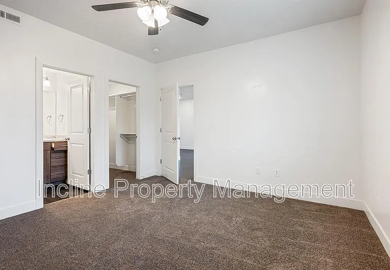 1389 Northfield Rd #8 — Photo 9