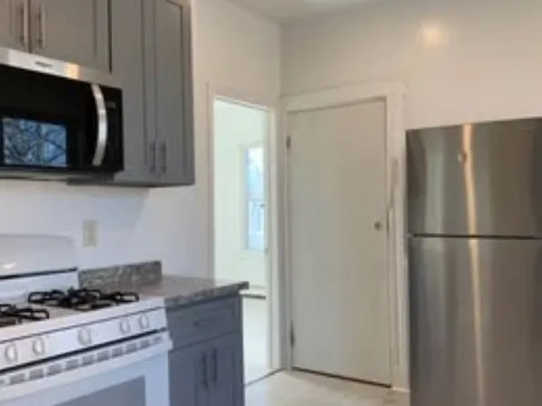 163 Washington St #1, Dorchester, MA 02121