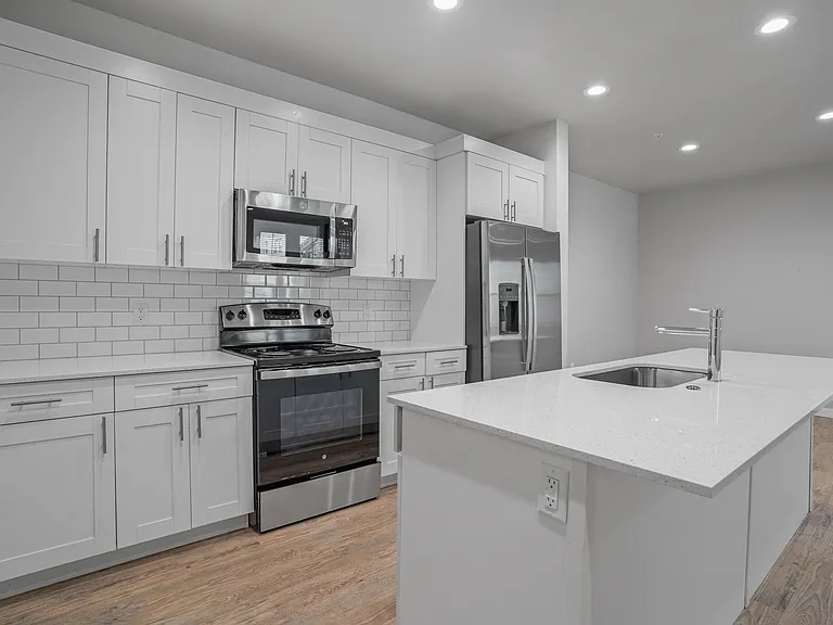 Sparrow Hill Apartments — Photo 15