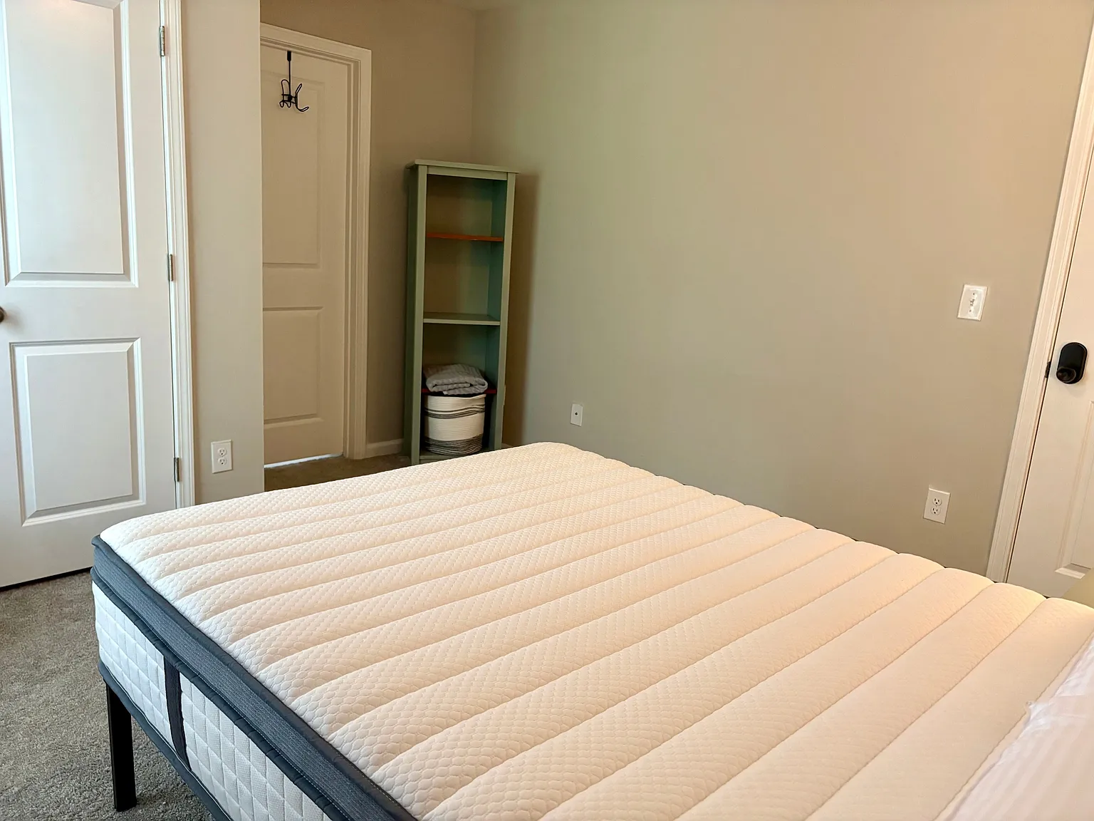 194 Spencer Circle Co-Living - Unit... — Photo 4