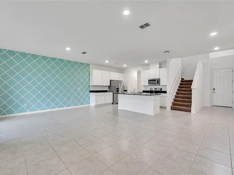 11532 Woodleaf Dr — Photo 5