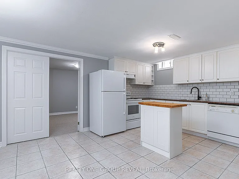 48 Patrick Dr — Photo 13