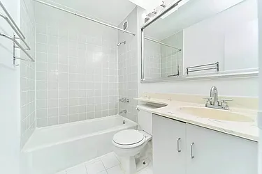 Rented by Living New York