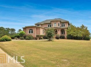 55 Meadow Lake Ln, Social Circle, GA 30025