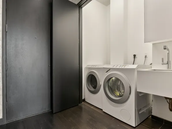 157 West 57th Street image 25 of 30