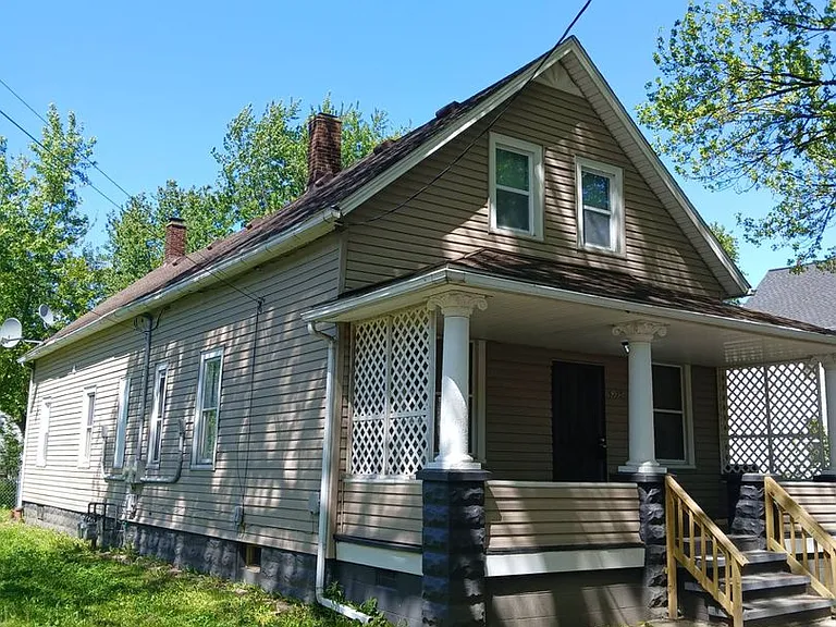 6015 Hosmer Ave — Photo 36