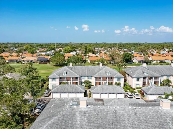 4202 Caddie Dr E APT 201, Bradenton, FL 34203