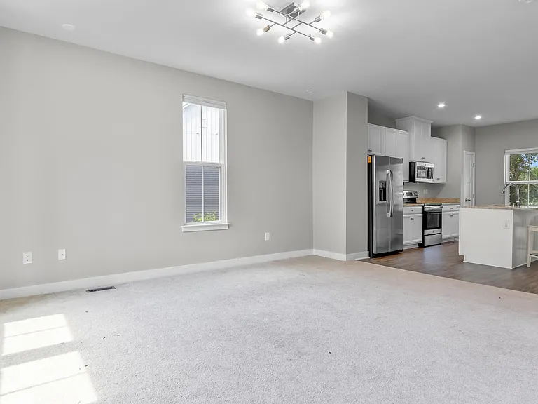 446 Westport St — Photo 21