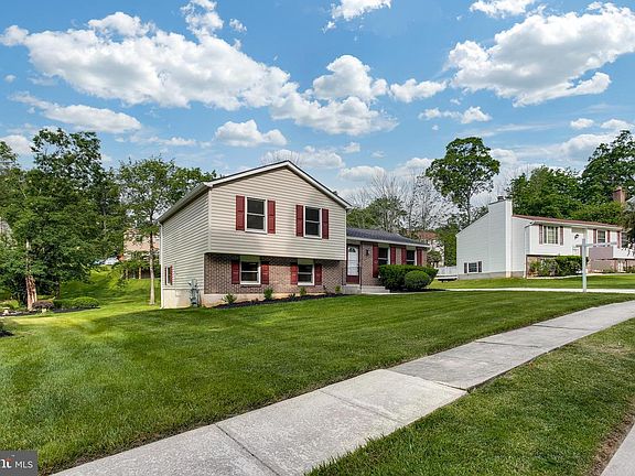 2nd image of 7208 Upper Mills Cir