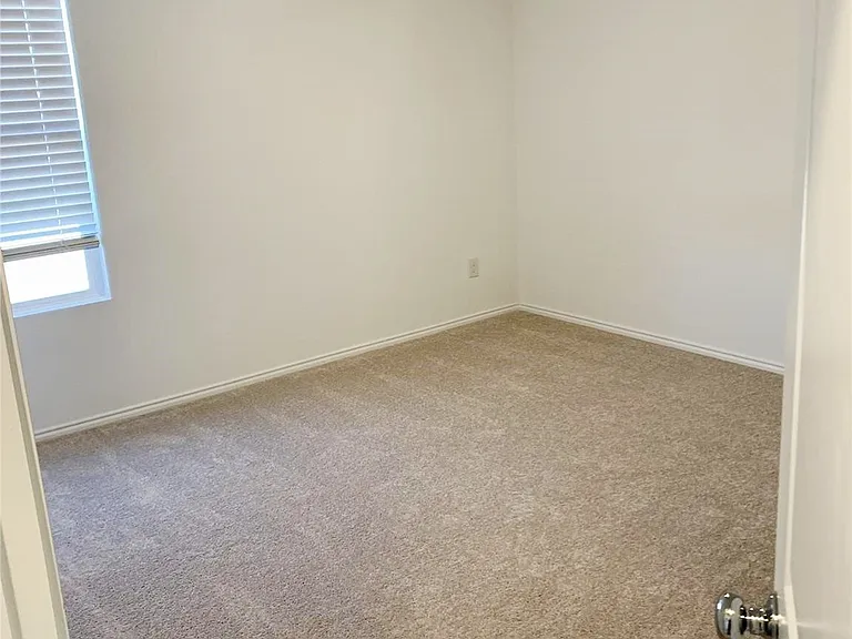 1230 Cherrybark Dr — Photo 13