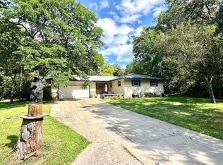 19057 Lake George Blvd, Anoka, MN 55303