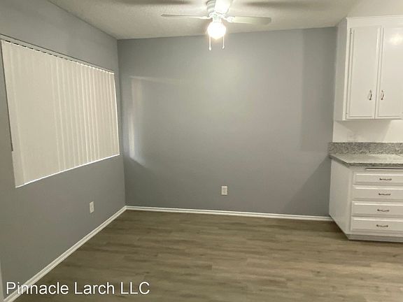 5th image of 1022 Larch St Unit 2