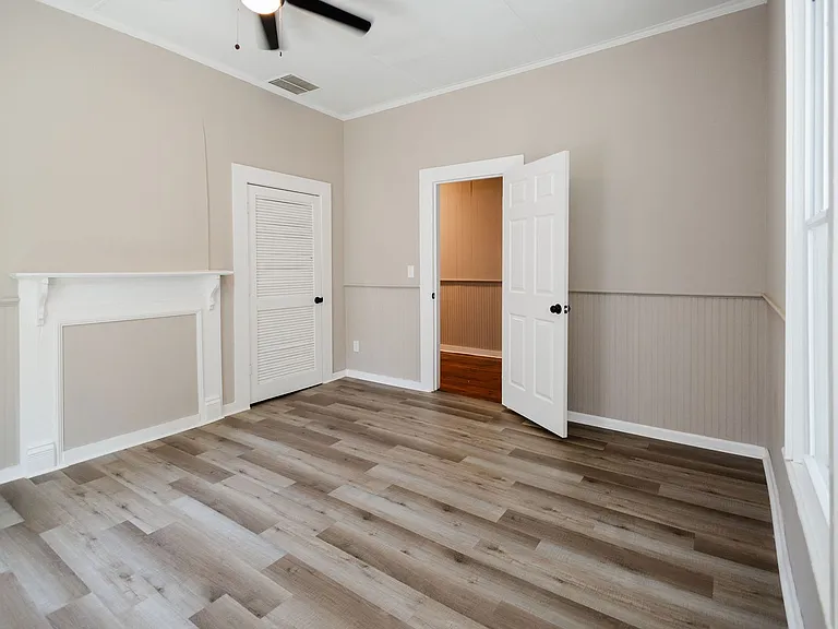 732 Williams St — Photo 48