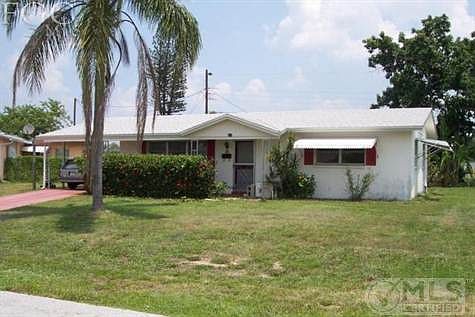 1st image of 302 Canyon Dr N